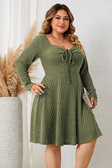 Honey Plus Size Sweetheart Neck Long Sleeve Ribbed Dress - photo produit 4 - VELZAR