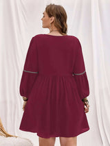 Plus Size Notched Balloon Sleeve Mini Dress - photo produit 4 - VELZAR