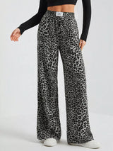 Full Size Leopard Print Wide Leg Pants Plus Size - photo produit 2 - VELZAR