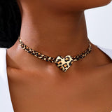 Leopard Heart Chain Necklace in golden color, 18K gold-plated, stylish bijoux for femme, perfect for any occasion.
