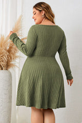 Honey Plus Size Sweetheart Neck Long Sleeve Ribbed Dress - photo produit 2 - VELZAR