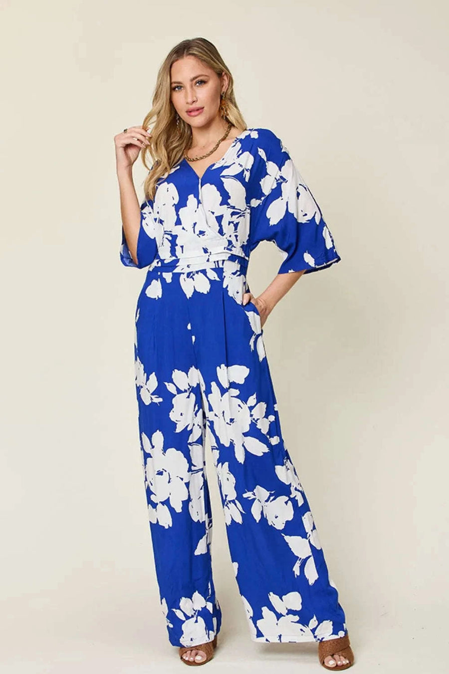 Double Take – Combinaison Imprimée Nouée au Dos Jambe Large Grande Taille